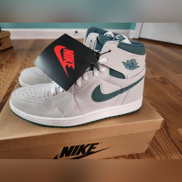 Air Jordan 1 ZM Air - Picture 8 of 17